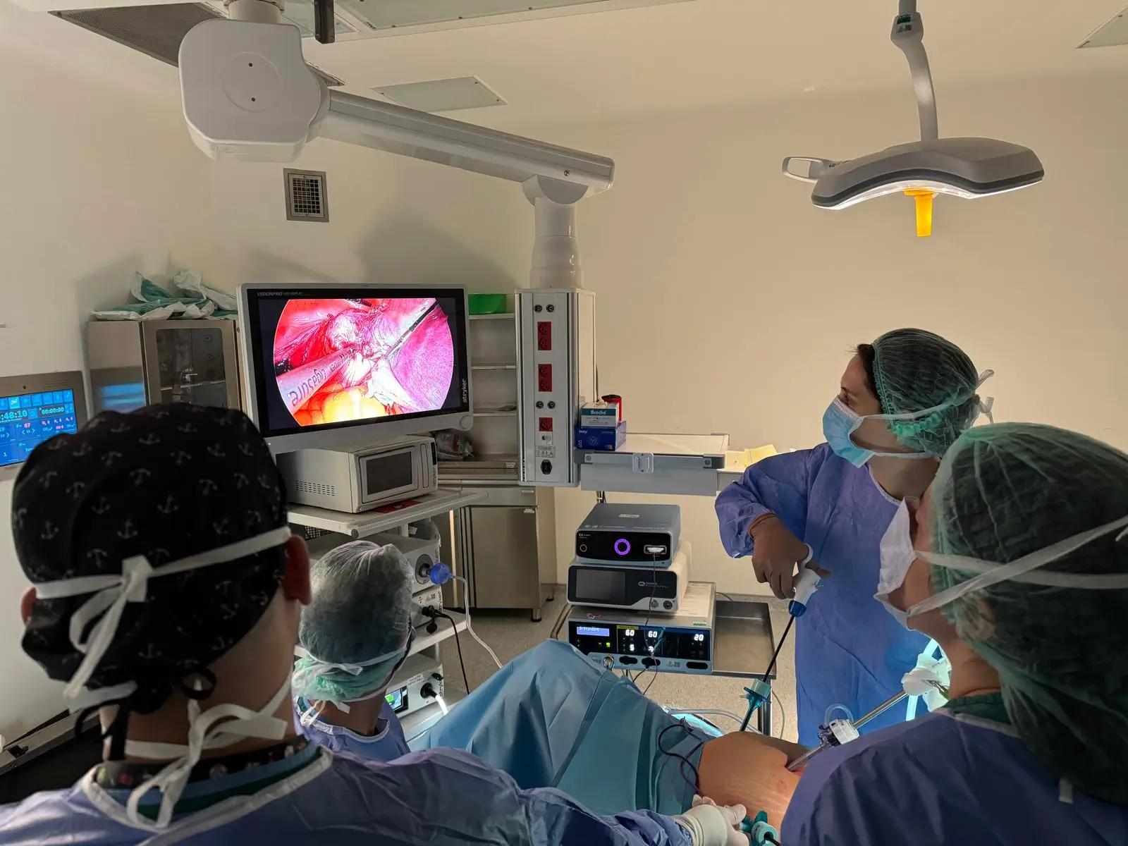 An operation during minimally invasive surgery